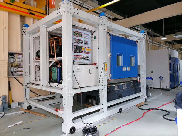 溫度濕度振動綜合試驗臺(圖1)